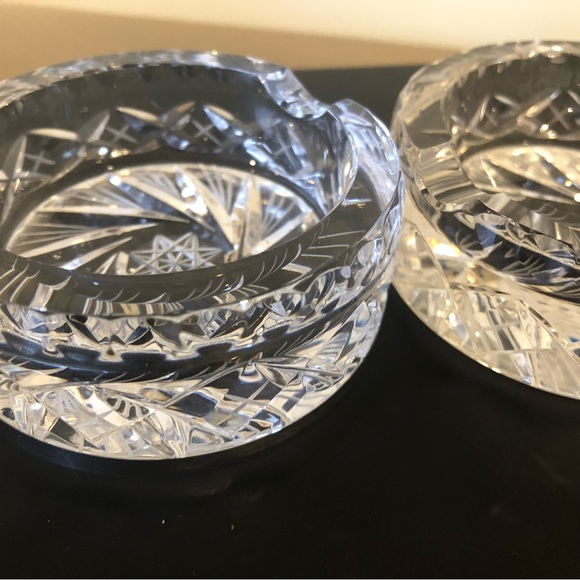 Vintage Crystal Ashtrays matching set - Picture 13 of 15